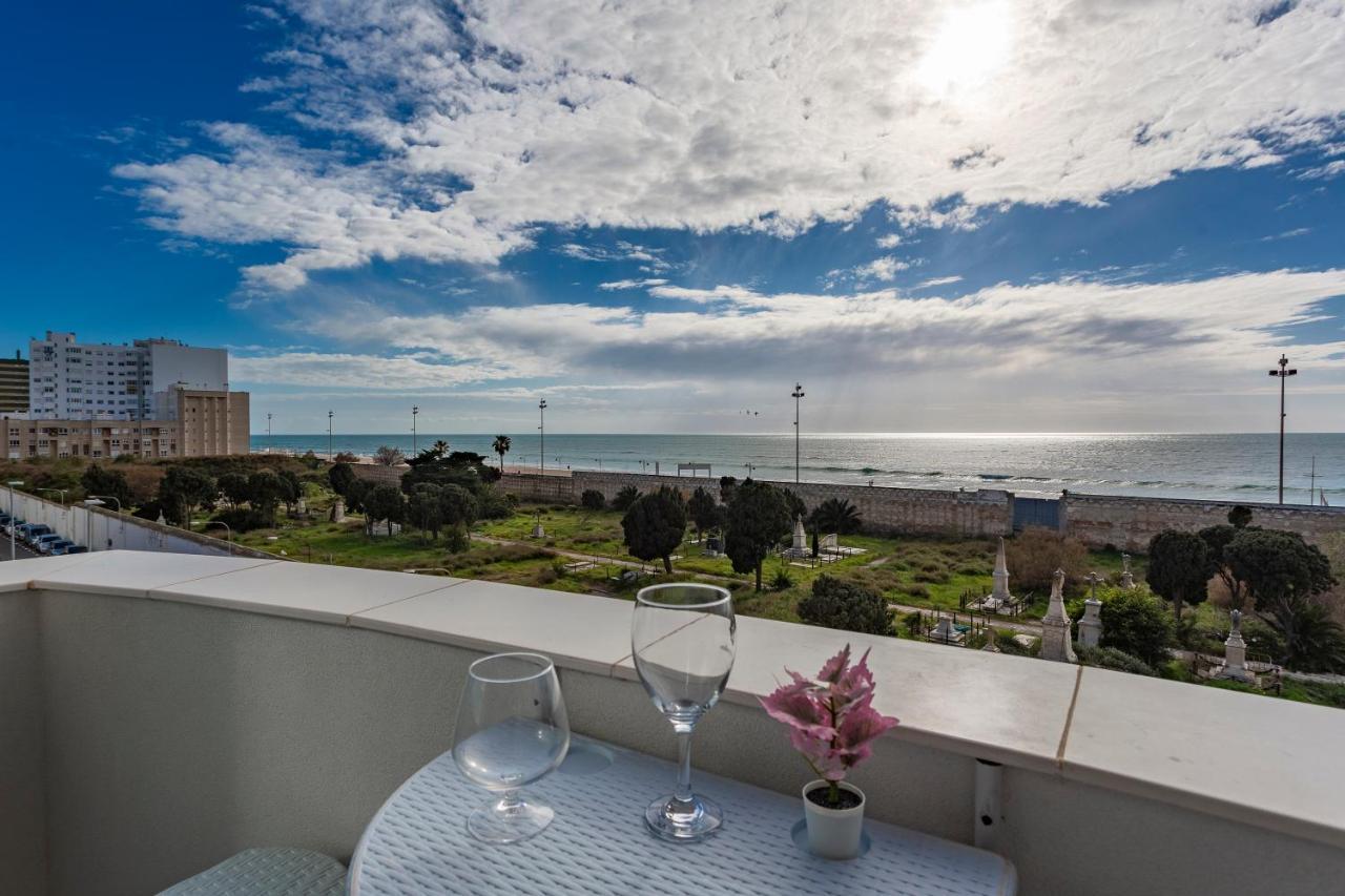 Poseidon Beach Apartment & Parking By Cadiz4Rentals Экстерьер фото